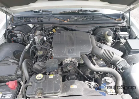 2004 Mercury Grand Marquis Ls from USA, damaged, VIN 2MEFM75W04X678032